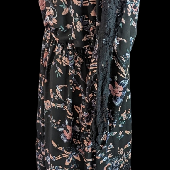 *Belle & Sky Maxi Dress - Picture 3 of 5